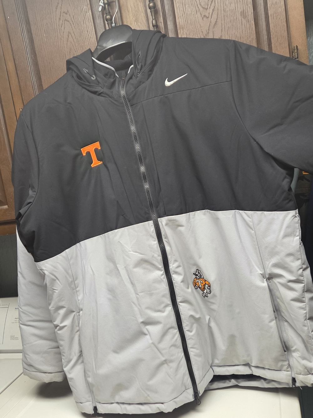 Nike Black & Light Gray Men’s Puffer Jacket with Tennessee T Patch